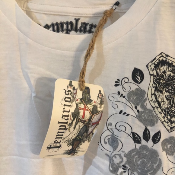 Designer T-Shirt - Picture 4 of 4